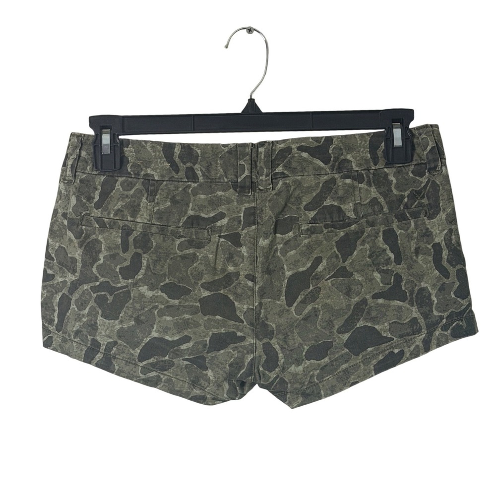 American Eagle Camo Shorts Size 6 Stretch Low Rise Y2K Mini Shorts - Picture 3 of 8